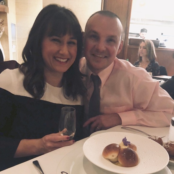 Meet your Posher, Nicole - Picture 2 of 8